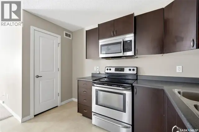 30 5019 James Hill ROAD Regina, Saskatchewan in Condos for Sale in Regina - Image 8