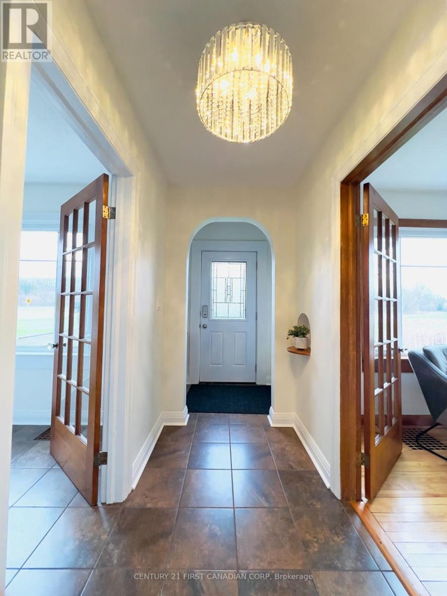 4025 UNION ROAD Central Elgin (Port Stanley), Ontario Houses for Sale
