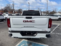 Low Mileage! - Low Mileage, One Owner! 3.0L Duramax Diesel, Leather, 20 inch wheels, Standard Box 6'... (image 8)