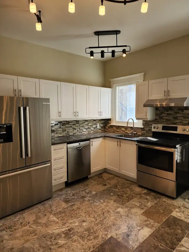 Large 3 bedroom renovated apartment available May 1st