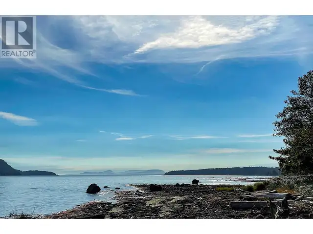 1901 EAST ROAD Other Islands, British Columbia in Houses for Sale in Comox / Courtenay / Cumberland - Image 36