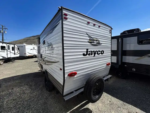 2020 ,Jay Flight,Jayco Baja 154BH in Travel Trailers & Campers in Kamloops - Image 3