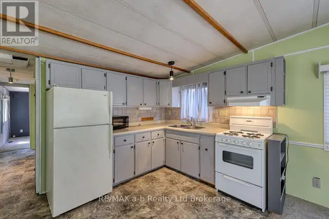 14 - 595487 59 HIGHWAY N Woodstock (Woodstock - North), Ontario in Houses for Sale in Woodstock - Image 13