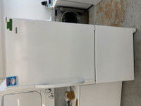 9134-Réfrigérateur Kenmore blanc congélateur en bas white fridg