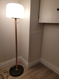 Floor lamp with marble base