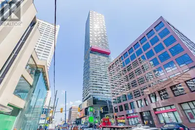 5607 - 8 EGLINTON AVENUE E Toronto (Yonge-Eglinton), Ontario