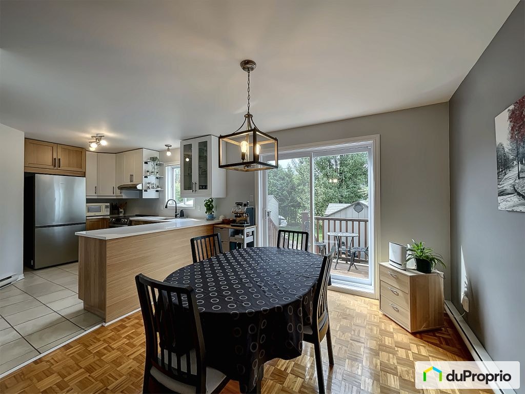 $665,000 - 2 Storey for sale in Delson — photo 3