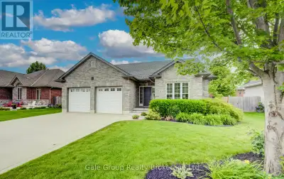 If you've been waiting to escape to the peace and community of Southwestern Ontario, 47 Graydon Driv...