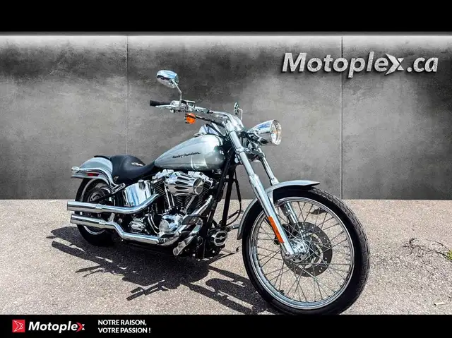 2004 HARLEY DAVIDSON FXST SOFTAIL in Street, Cruisers & Choppers in Gatineau - Image 3