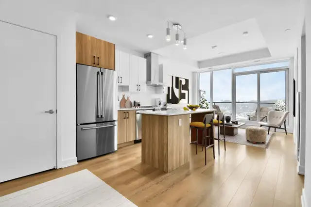 88 Beechwood - One Bedroom Penthouse Plus Den for Rent in Beechw63235653386883122