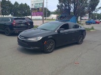 2015 Chrysler 200 175000 KM Price $7999 ON or QC Safety Included Warranty Included Carfax Included A... (image 6)