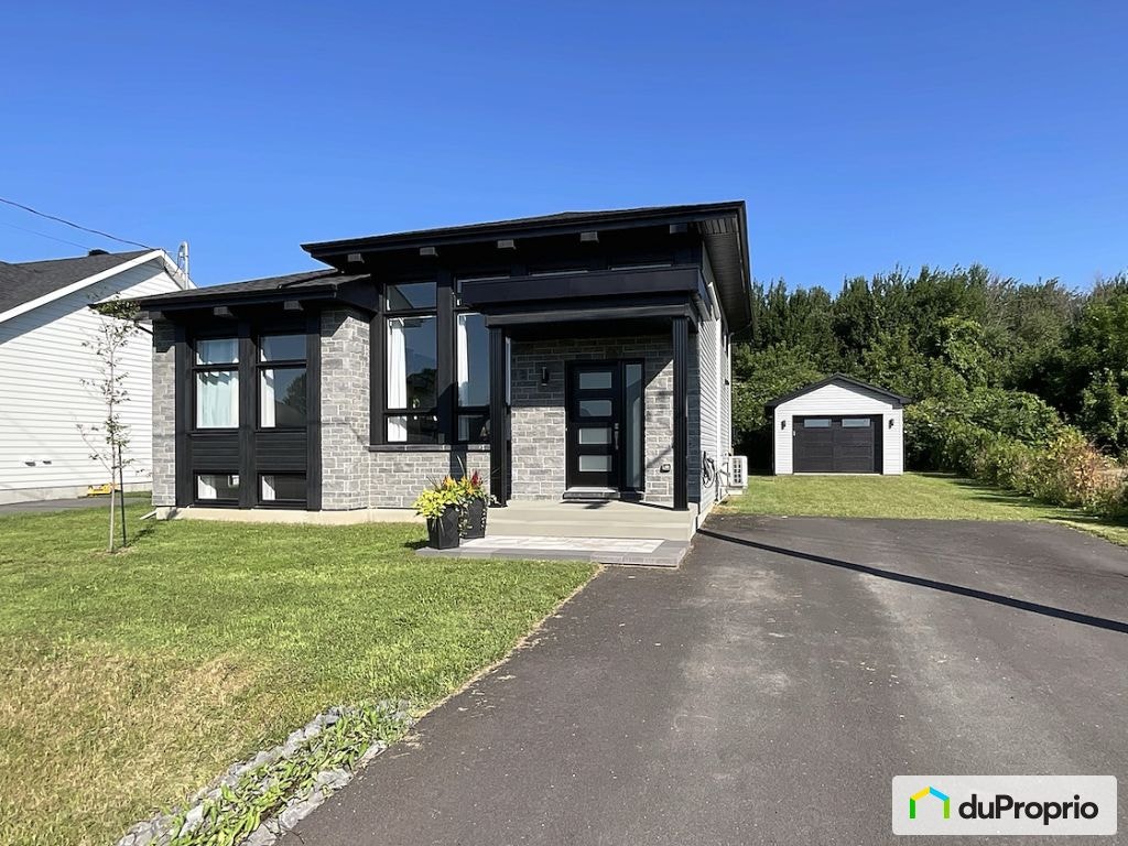 $719,900 - Bungalow for sale in St-Stanislas-De-Kostka — photo 2
