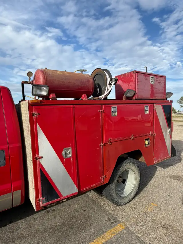 2012 Ford F 350562911393685841927