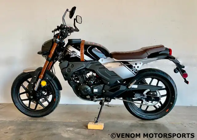 200CC MOTORCYCLE | STREET LEGAL | CAFE RACER CHOPPER | LIFAN KPM in Street, Cruisers & Choppers in Edmonton - Image 4