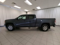 Our 2017 GMC Canyon Crew Cab 4X2 presented in Cyber Gray Metallic offers performance, technology, re... (image 4)