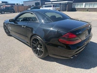 All vehicles come with a full vehicle History Report, ask to see it! 2005 Mercedes-Benz SL Retractab... (image 5)