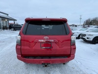 Anti-Lock Brakes;Driver Air Bag;Fog Lights;Passenger Air Bag;Side Air Bag;Traction Control;Heated Mi... (image 3)