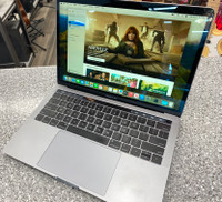 Macbook PRO 13" 2019 with Touch Bar City of Toronto Toronto (GTA) Preview