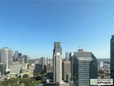 NOUVEAU PRIX 35e étage | Tour des Canadiens 1 | Vue panoramique sur la ville 1 chambre + den + casie...