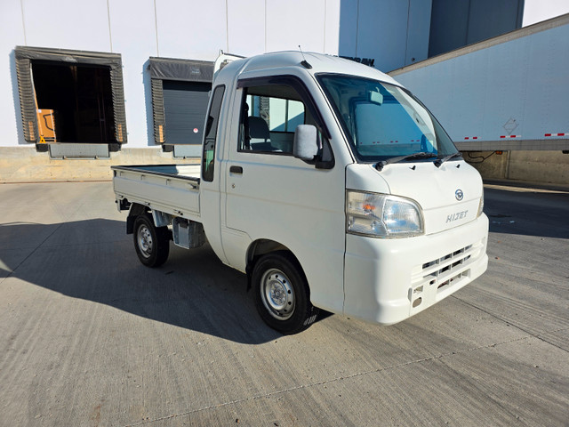 2008 Daihatsu Hijet JUMBO AWD Auto Clean Mini Kei Truck in Cars & Trucks in Calgary - Image 2