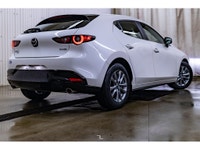 **ONE OWNER - ACCIDENT FREE** 12,516 KM This 2025 Mazda 3 AWD GS Sport Hatchback is powered by a 2.5... (image 6)