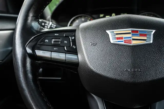 2022 Cadillac CT45619997408349593611