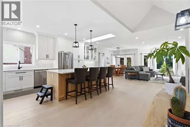 51 AUTUMN RIDGE Trail Kitchener, Ontario in Houses for Sale in Kitchener / Waterloo - Image 16