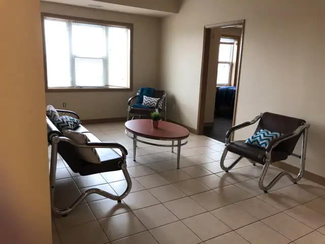 Student Rentals Located on Lester Street - Walk to School!!! in Room Rentals & Roommates in Kitchener / Waterloo - Image 6
