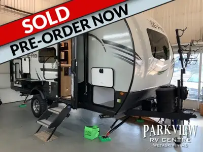 Model currently sold out, please inquire for availability! Perfect off grid compact bunk model trave...