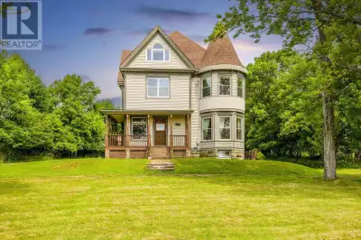 Welcome to 52 Beeches Rd, Pictou! This grand historic home, built in 1898 by Rhodes Curry & Co. of A...