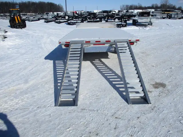 2026 Canadian Mennonite Built Tandem Axle Aluminum Deck Over Tra in Cargo & Utility Trailers in London - Image 9