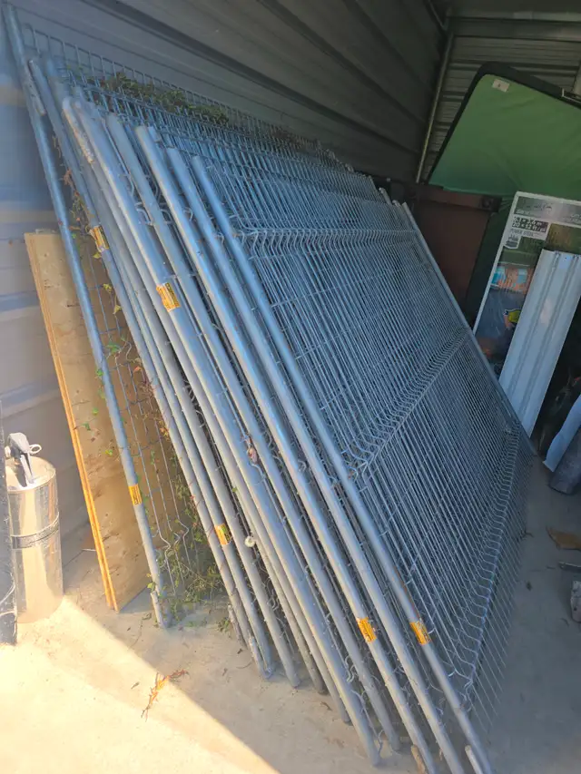 Metaltech Temporary Fencing590084723967283201