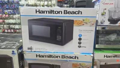 HAMILTON BEACH 0.9 CUFT MICROWAVE BLACK COLOR, View more
