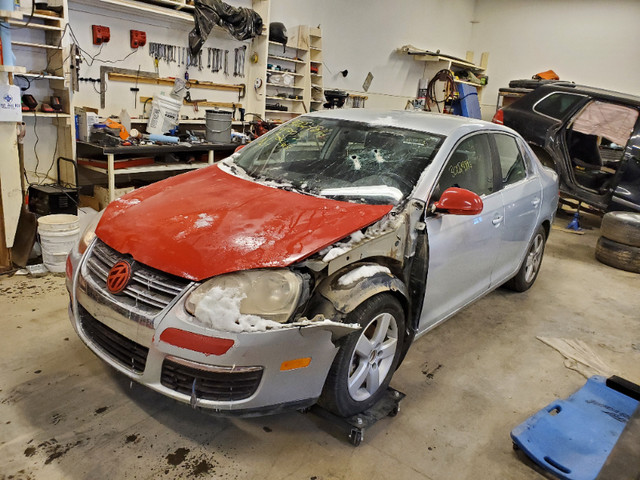 Parting out a 2009 VW Jetta 2.0L TDI in Engine & Engine Parts in Lethbridge