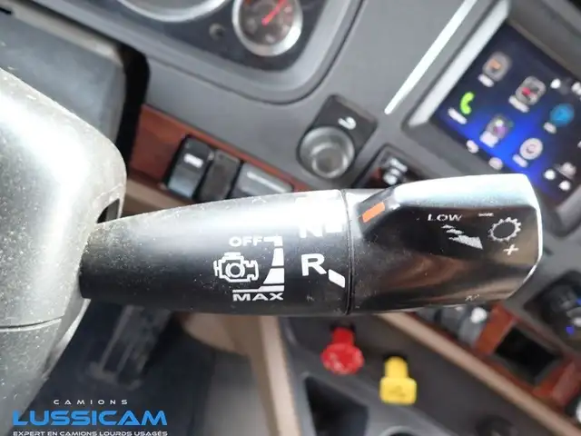 2020 Kenworth T680 in Heavy Equipment in Longueuil / South Shore - Image 24