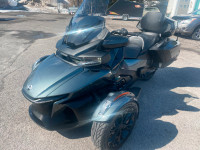 CAN AM SPYDER 2021 RT LIMITED 6700 KM GRIS ASPHALTE COMME NEUF