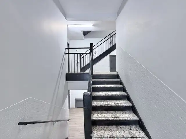 2 chambres rénovées à Ville St-Laurent - Wi-Fi et électros in Long Term Rentals in City of Montréal - Image 8