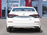 Engine: 2.0-litre 4-cylinder engine L/100Km City: 4.7 L/100Km Hwy: 5.1 (image 4)