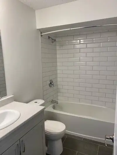 3 Bedroom Large Townhome for Rent - 1 120BeaverbrooLn,5-80Weepin