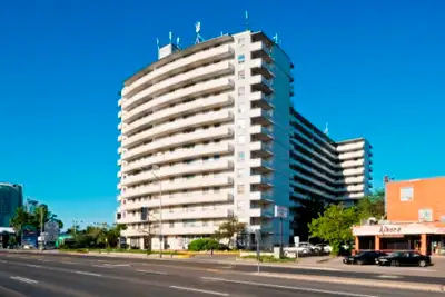 Apartment for Rent in Toronto managed by Q Residential Key Property Details Newly renovated property...
