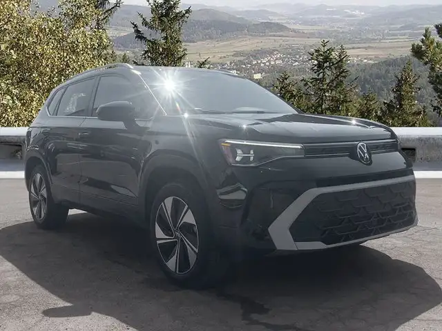 2025 Volkswagen Taos Comfortline in Cars & Trucks in Moncton - Image 9