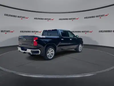 2023 Chevrolet Silverado 1500 LTZ Crew Cab 4WD | No Accidents, View more