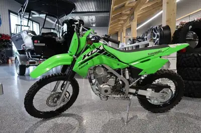 2025 Kawasaki KLX140R LWith an electric start, and confident handling, the KLX140R, KLX140R L and KL...