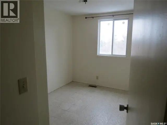 3926 Castle ROAD Regina, Saskatchewan in Condos for Sale in Regina - Image 12