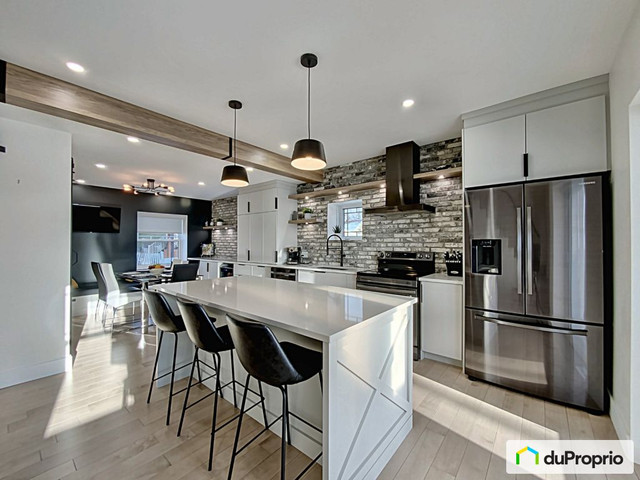 365 000$ - Maison 2 étages à vendre à Témiscouata-sur-le-Lac dans Maisons à vendre  à Rimouski / Bas-St-Laurent