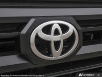 Experience the robustness and versatility of the 2026 Toyota Tacoma 4x4 Double Cab Auto, finished in... (image 8)