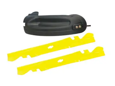 CUB CADET XTREME MULCHING KIT FOR 46in. CUTTING DECKS PART# 19A30047100 MSRP $128.53 FITS MOST XT1 A...