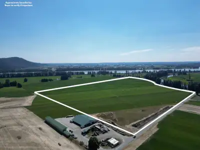 Rare opportunity to acquire 100+ Acres of some of the finest farm land in the Valley. This parcel ex...