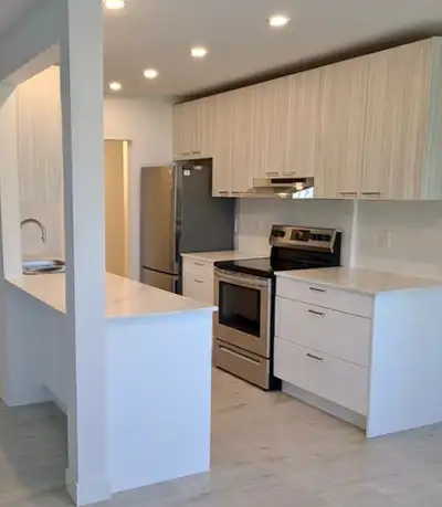 Spacious Beauty In The Heart Of Lynn Valley (North Vancouver) Conifer Place is in a trendy neighborh...