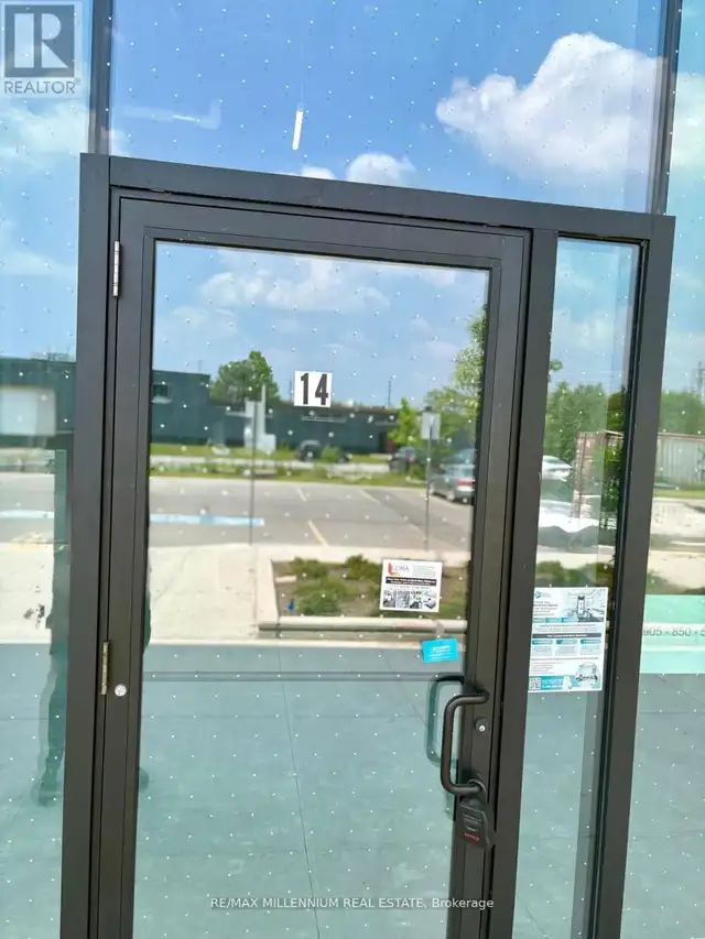14 - 530 SPEERS ROAD Oakville (QE Queen Elizabeth), Ontario in Commercial & Office Space for Rent in Oakville / Halton Region - Image 6